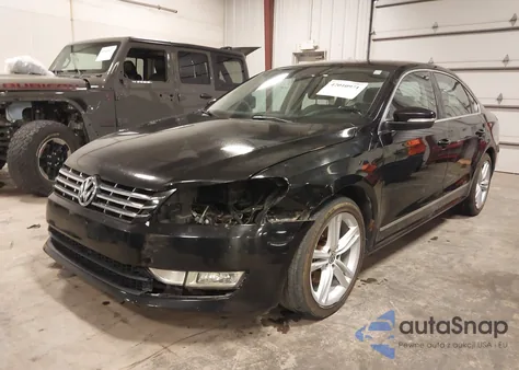 2013 Volkswagen Passat 2.0L Tdi Sel Premium from USA, damaged, VIN 1VWCN7A39DC146639